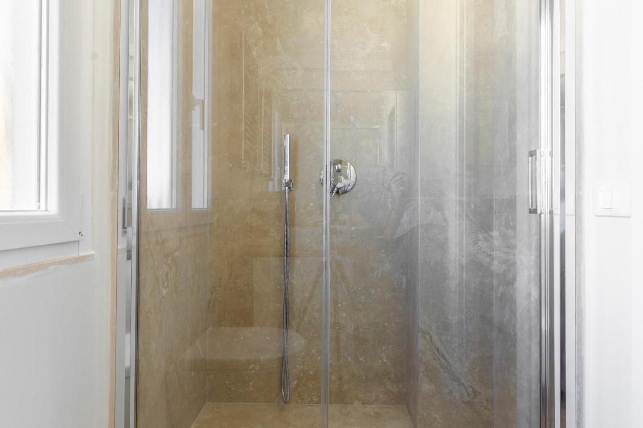 La Dolce Vita - Sunny Penthouse Trastevere Station 100Sqm Rom Exteriör bild