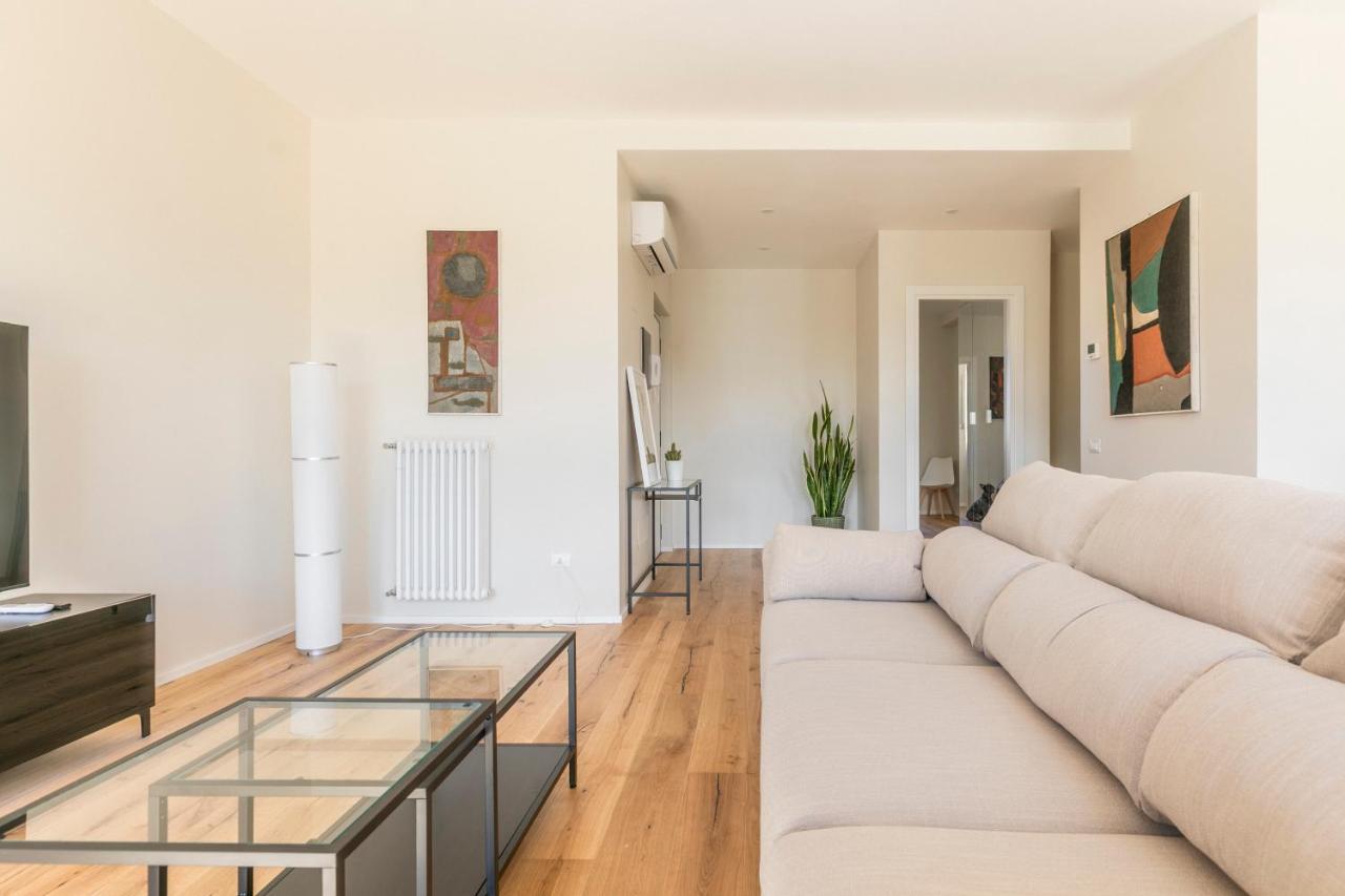 La Dolce Vita - Sunny Penthouse Trastevere Station 100Sqm Rom Exteriör bild